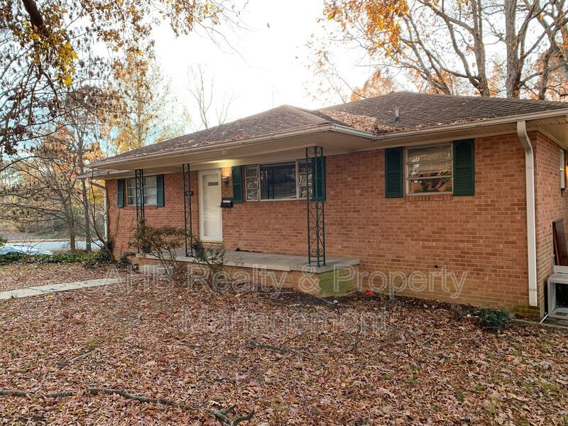 704 Bland Blvd, Burlington, NC 27217 House Rental in Burlington, NC