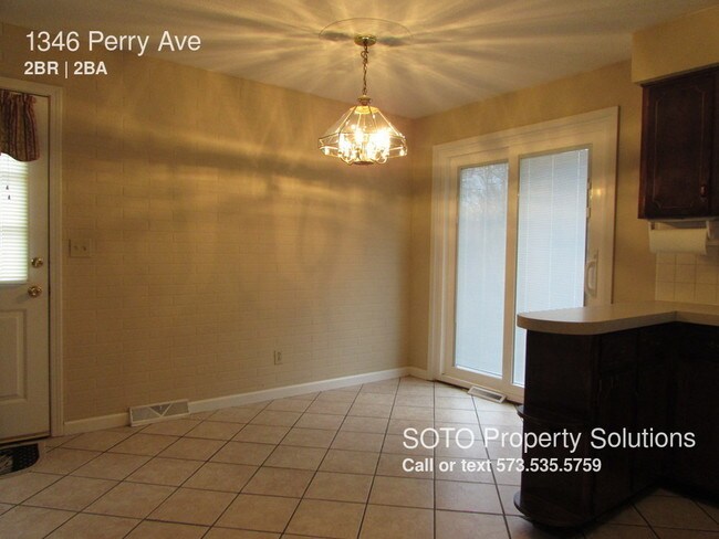 Foto del edificio - 1346 Perry Ave