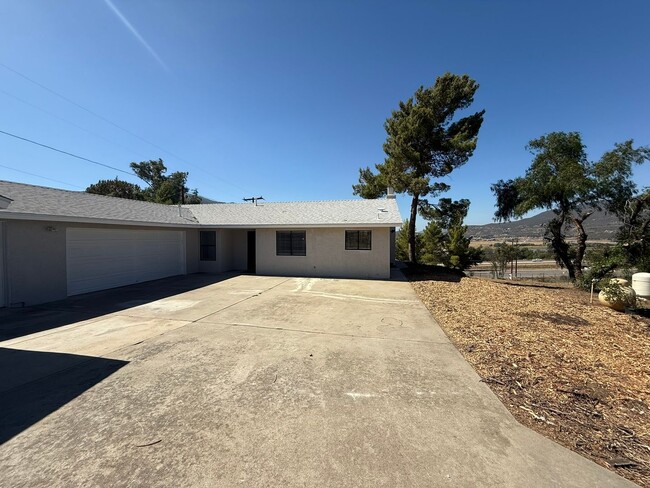 Building Photo - 2 ON 1 PROPERTY in ALPINE! 3BR/2BA home PL...