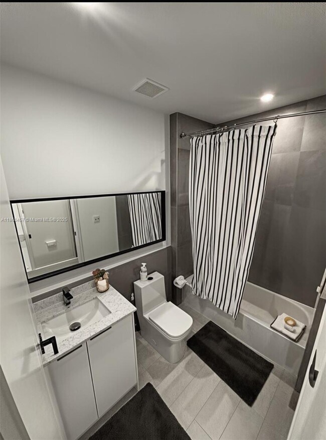 Foto del edificio - 909 E 24th St