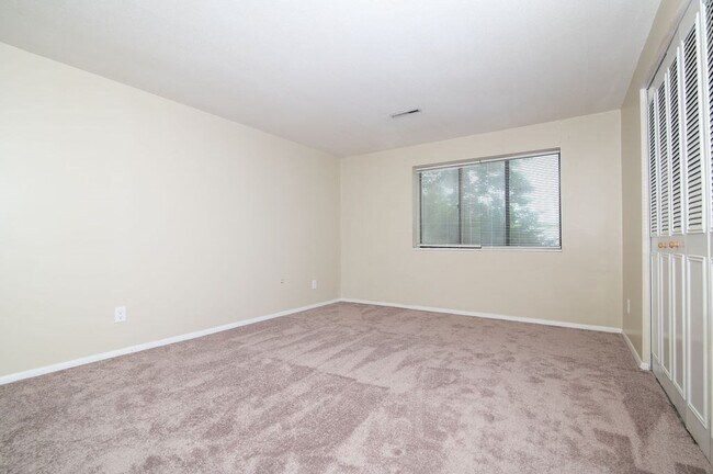 Foto del edificio - 150 Elm St