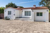 Foto principal - 3 bedroom in Miami FL 33150