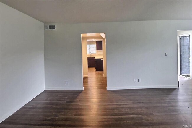 Foto del edificio - 10641 Chestnut St