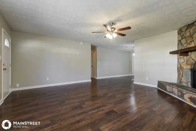 Building Photo - 7570 Kevin Pl, Jonesboro, GA 30236