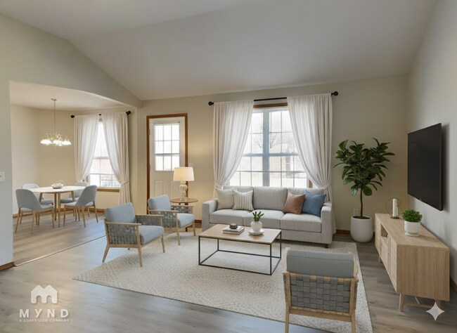 Building Photo - 539 N Century Ave