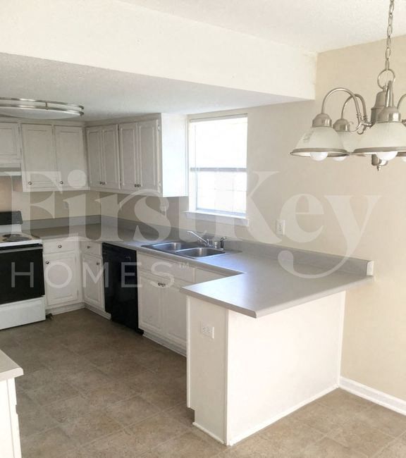 Building Photo - 1651 Isleworth Cir