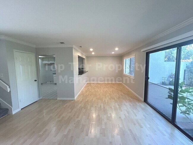 Foto del edificio - ***Charming 3 bed / 2.5 bath / 1,501 sqft ...