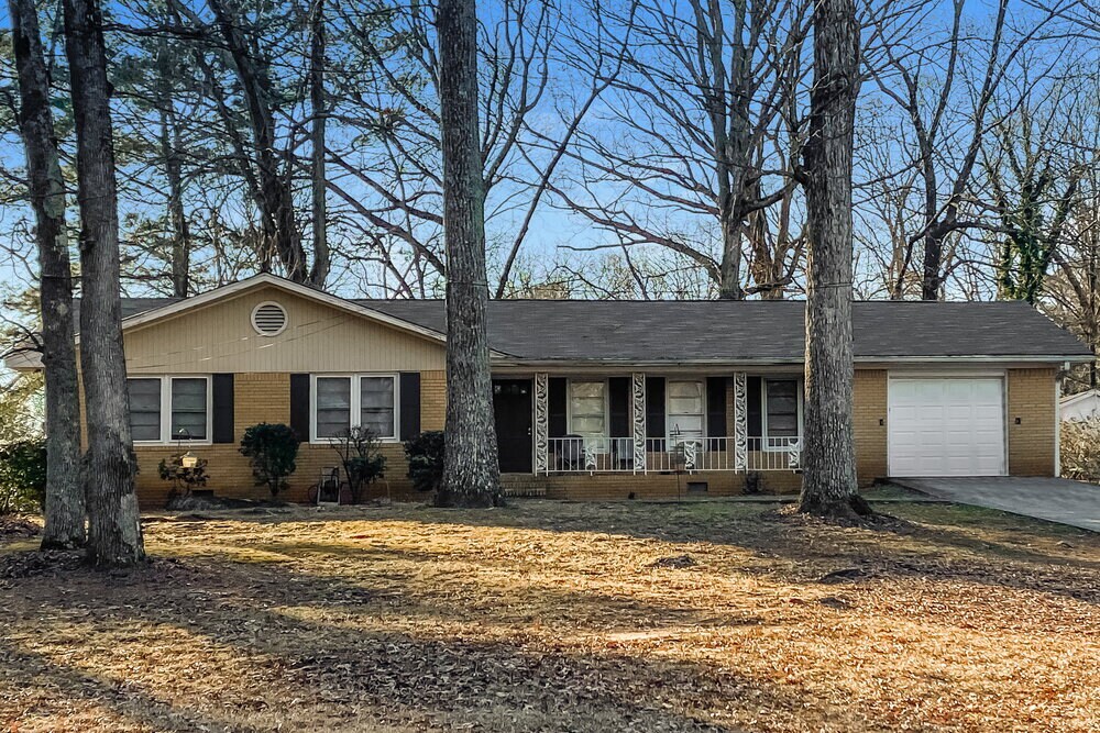 Foto principal - 4775 Ben Hill Rd