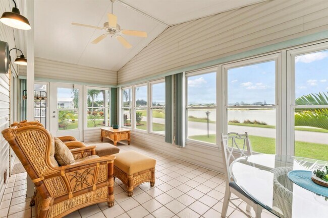 Building Photo - 8913 SW Chevy Cir