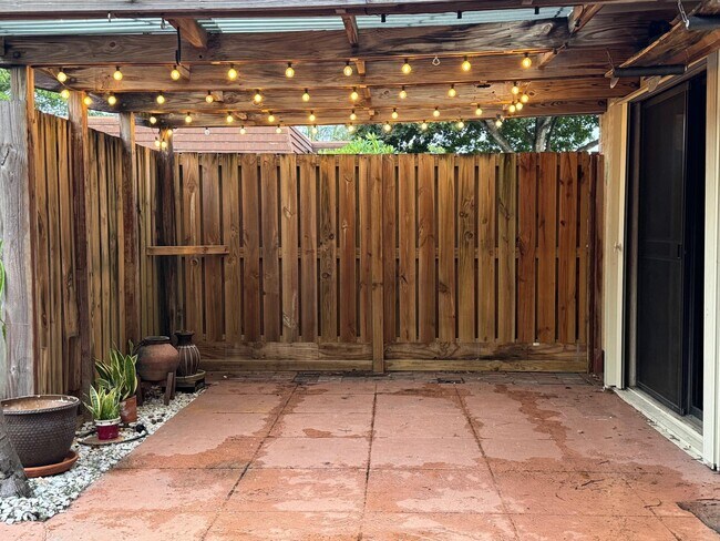 Foto del edificio - 2311 23rd Ln