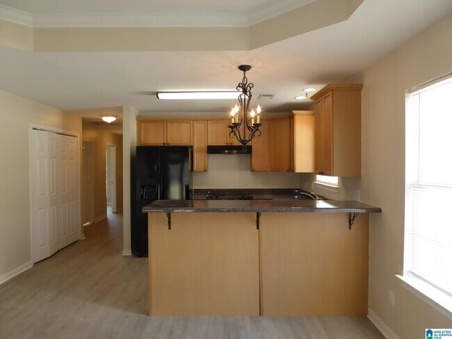 Foto del edificio - 2528 Forest Lakes Ln