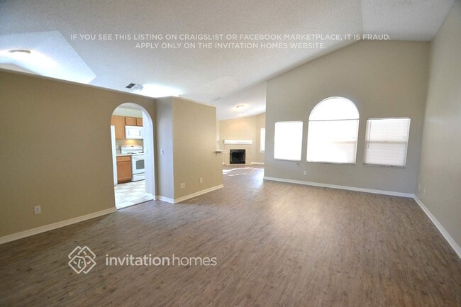 Building Photo - 12666 Maribou Cir