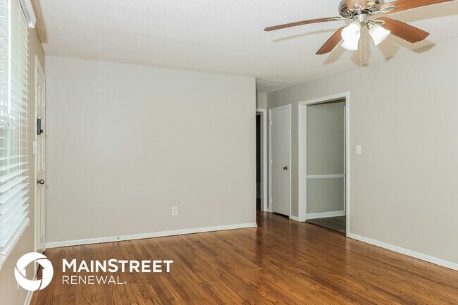 Foto del edificio - 1412 Riverview Rd