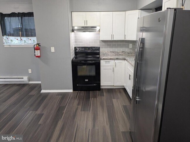 Building Photo - 51 Noble Rd