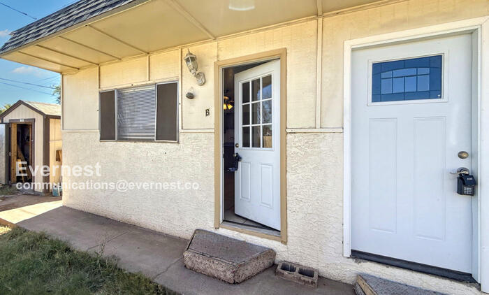 Foto principal - 2525 E Willetta St