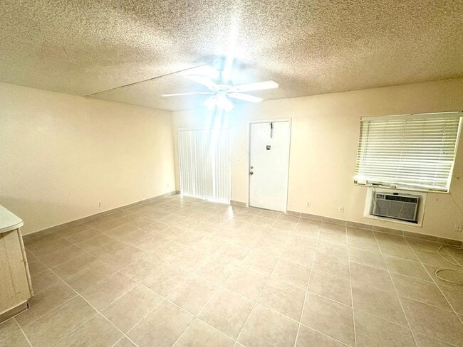 Building Photo - 5773 La Pinata Blvd