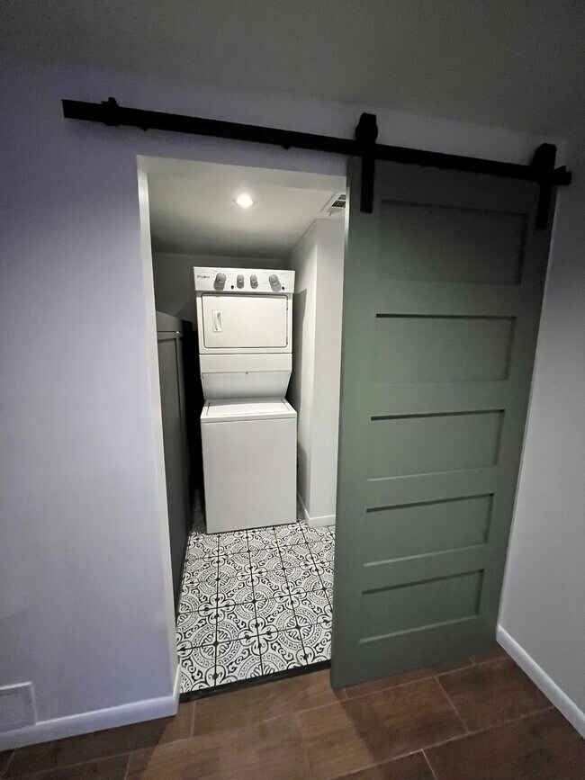 Foto del edificio - 1877 Patrician