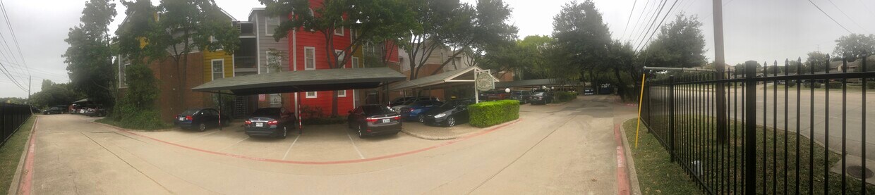 Foto principal - IdleWood Condominiums