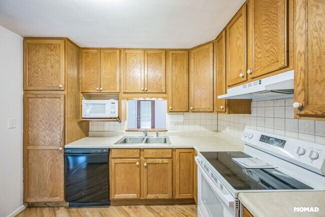 Foto del edificio - Spacious 4BR House in Denver