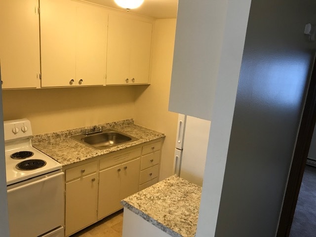 Kitchen - 4120 11th Ave NE