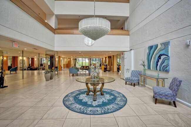 Foto del edificio - 16300 Golf Club Rd
