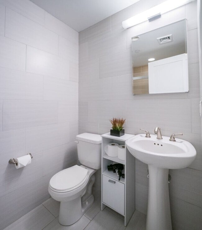 Foto del edificio - 20 Anderson St