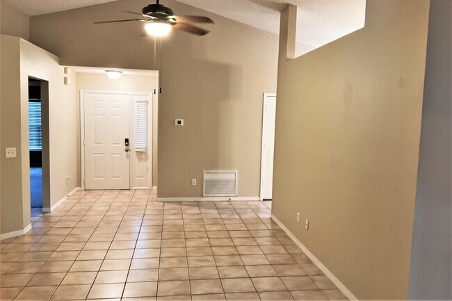 Building Photo - 4311 Kipling Ave