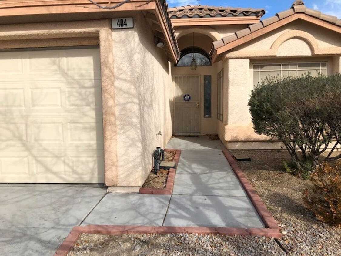 Primary Photo - Nice Single Story Home in the Summerlin Area