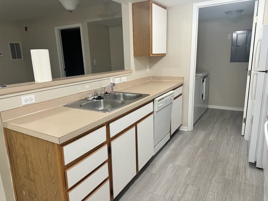 Foto principal - 3700 Lifestyle Boulevard, Unit 3750