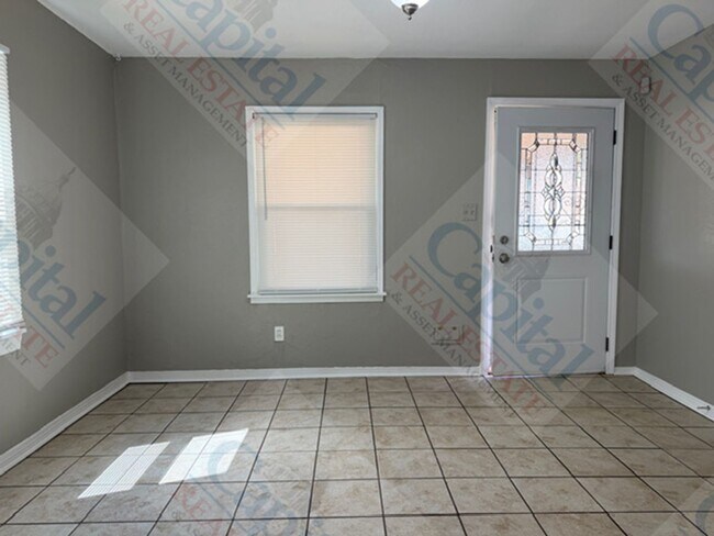 Foto del edificio - 4422 NE 16th Terrace