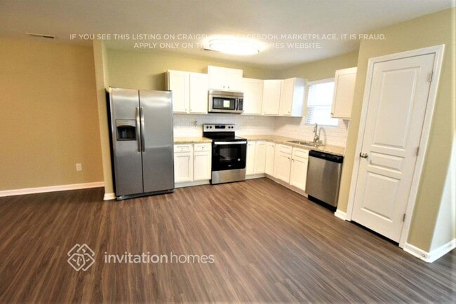 Building Photo - 153 Steamboat Ln