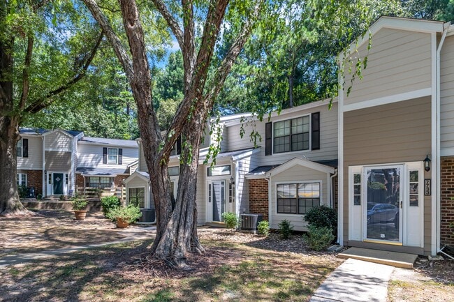 Building Photo - 7731 Falcon Rest Cir