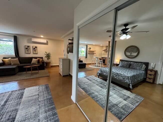 Foto del edificio - 1611 Whaley St