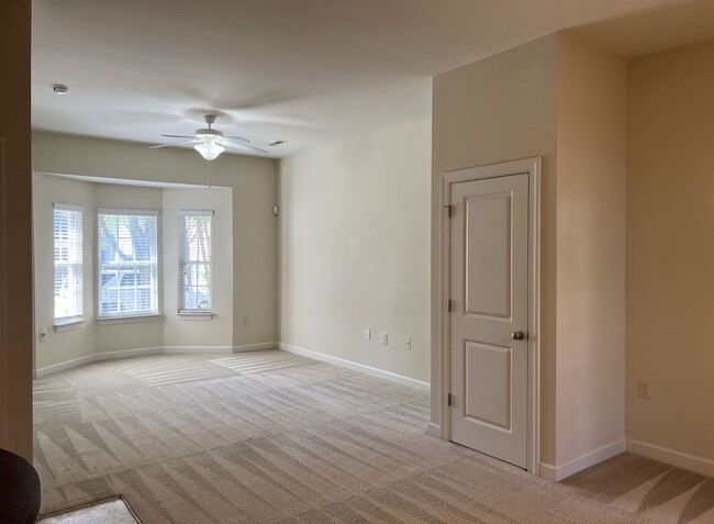Foto del edificio - Townhouse For Rent