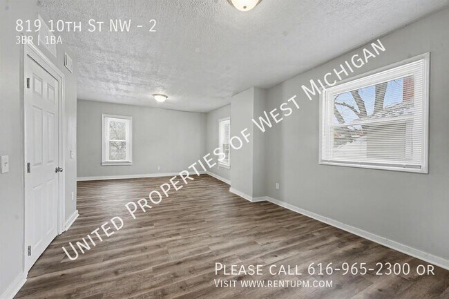 Foto del edificio - 819 10th St NW