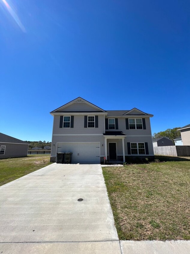 Primary Photo - Coming soon! 5 Bed 3 Bath Home
