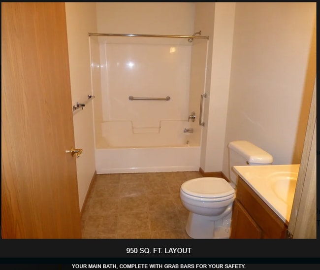 Interior Photo - Briarwood Cottages