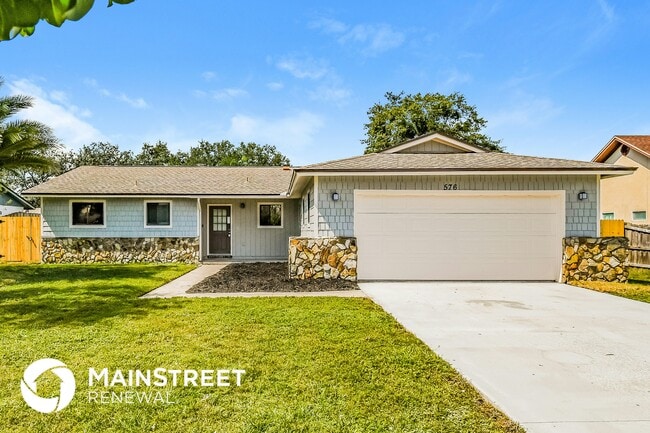 Building Photo - 576 Charles Carroll St