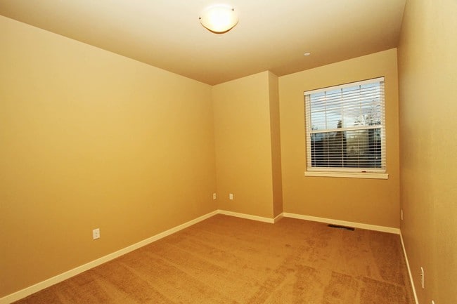 Bedroom - Park Place Plaza