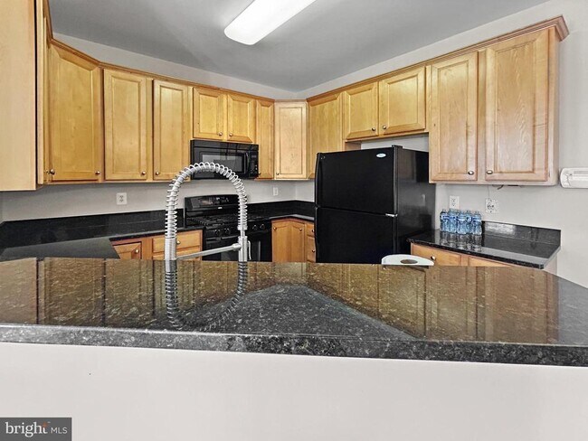 Building Photo - 110 Whiskey Creek Cir