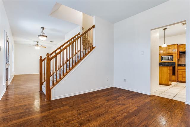 Foto del edificio - 2511 Thistle Ln