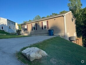 Building Photo - 191 Woodbridge Estates Dr
