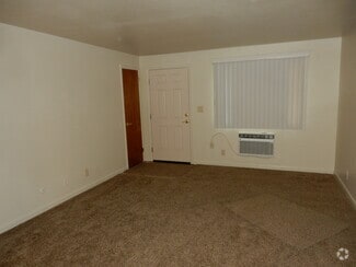 Building Photo - 1518 Sunrise Manor Way