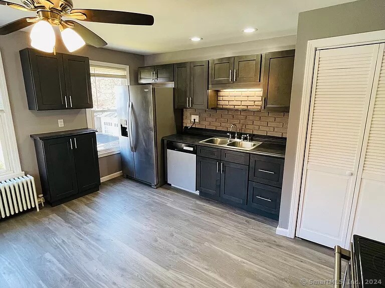 34 Locke St Unit 2, Ansonia, CT 06401 Room for Rent in Ansonia, CT