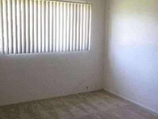 Foto del edificio - Charming 4-Bedroom Home in Hudson Park – L...