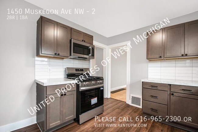 Building Photo - Available Now | Beautiful 2 Bedroom Upper ...