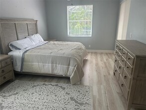 Building Photo - 8850 Creek Run Dr