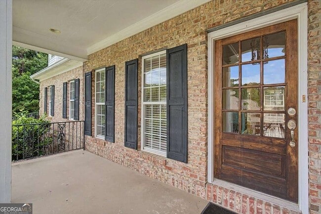 Building Photo - 6 Stonebrook Dr