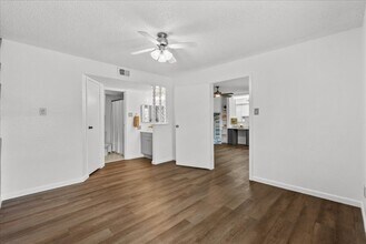 Building Photo - 1500 Bay Area Blvd