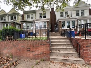 Building Photo - 4112 Stirling St